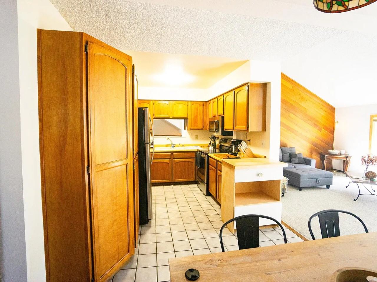 856 Lichen Ct #B1 - Photo 3 of 9