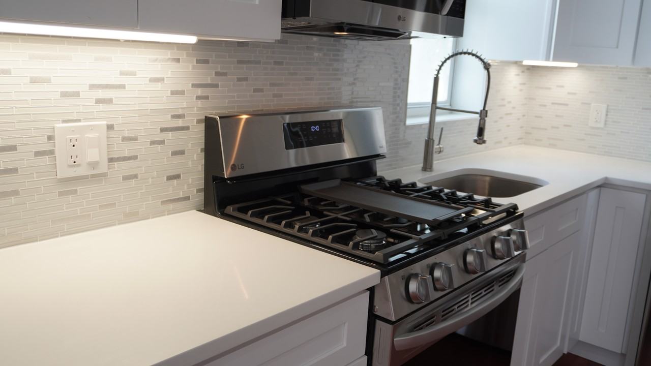 395 Jersey Ave #2 - Photo 2 of 27