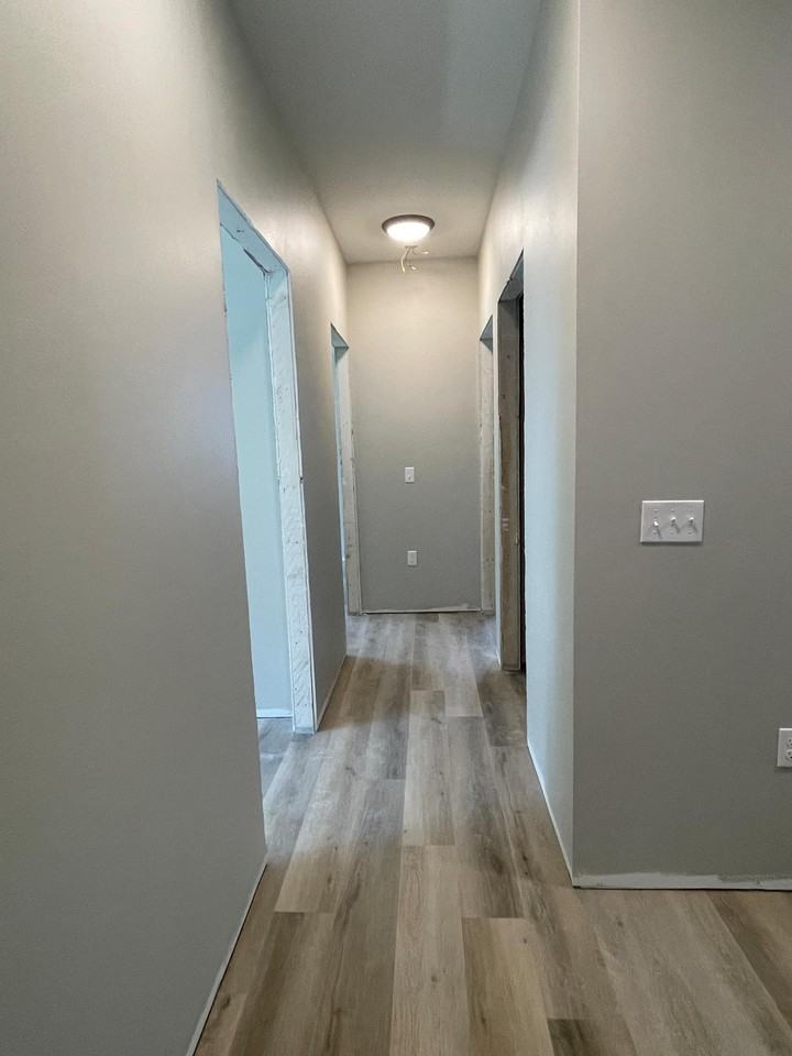 2331 Madison Ave #NA - Photo 3 of 12