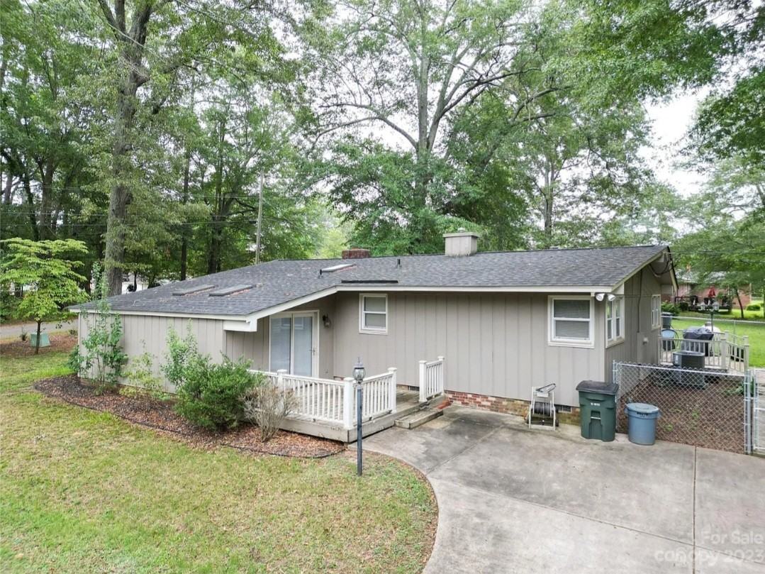 1400 Center St #NA - Photo 3 of 19