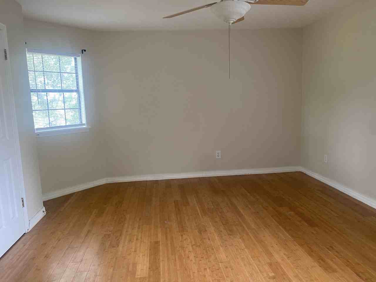 255 E Scenic Dr #H - Photo 2 of 11