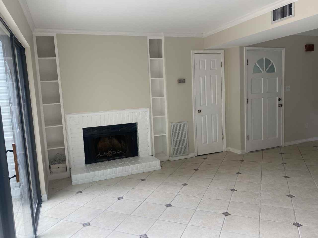 255 E Scenic Dr #H - Photo 3 of 11