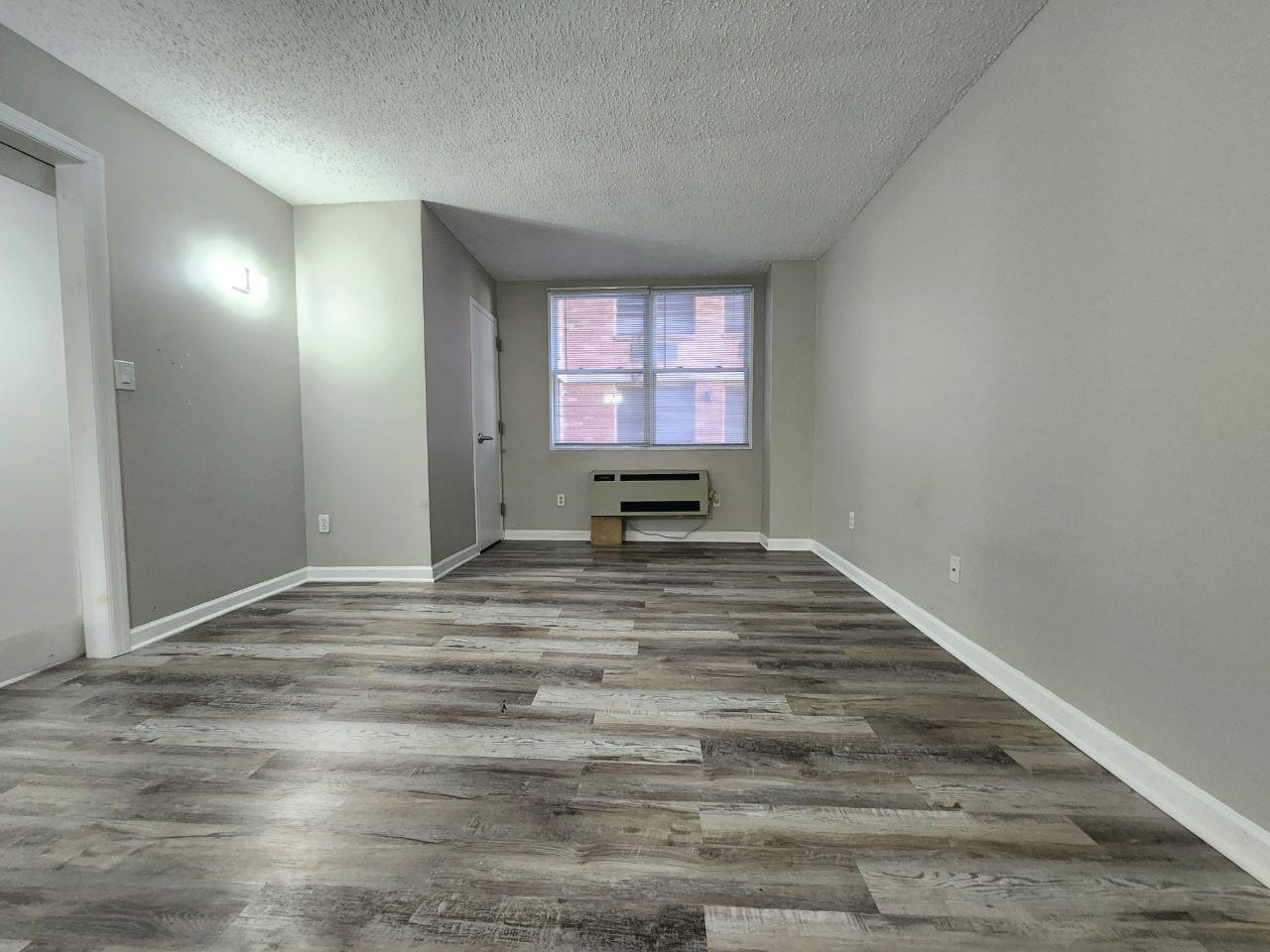 22 W 25th St #1H - Photo 3 of 9