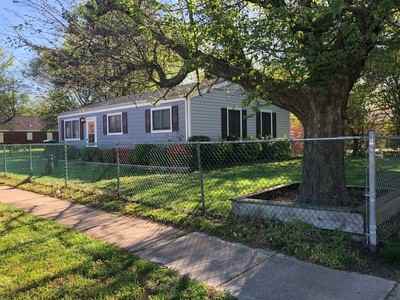 3823 Bluestone Ave #NA - Photo 3 of 7