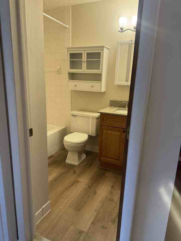 5950 Andrews Rd #8 - Photo 6 of 19