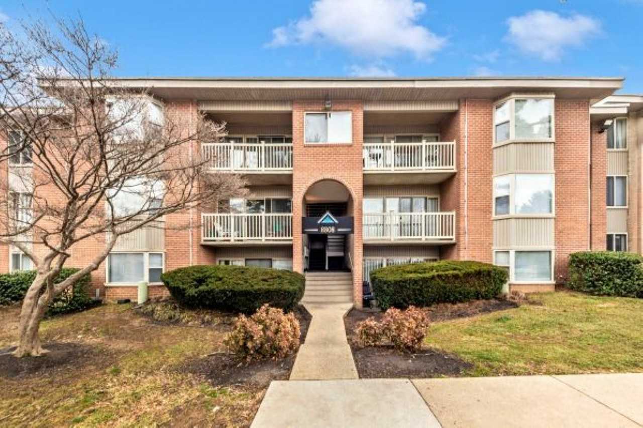 Arden Pointe Apartments - Photo 2 of 50