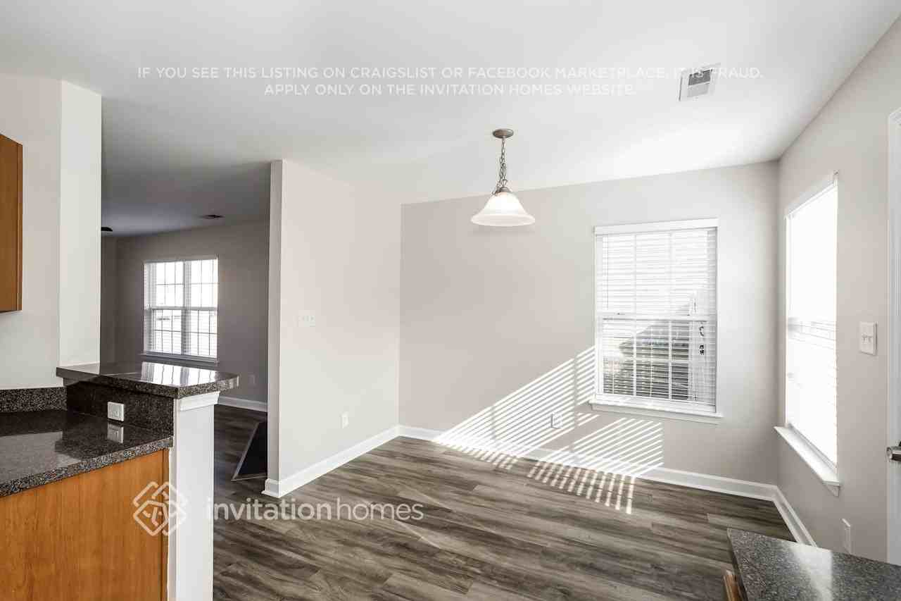 104 Glencroft Dr - Photo 5 of 16