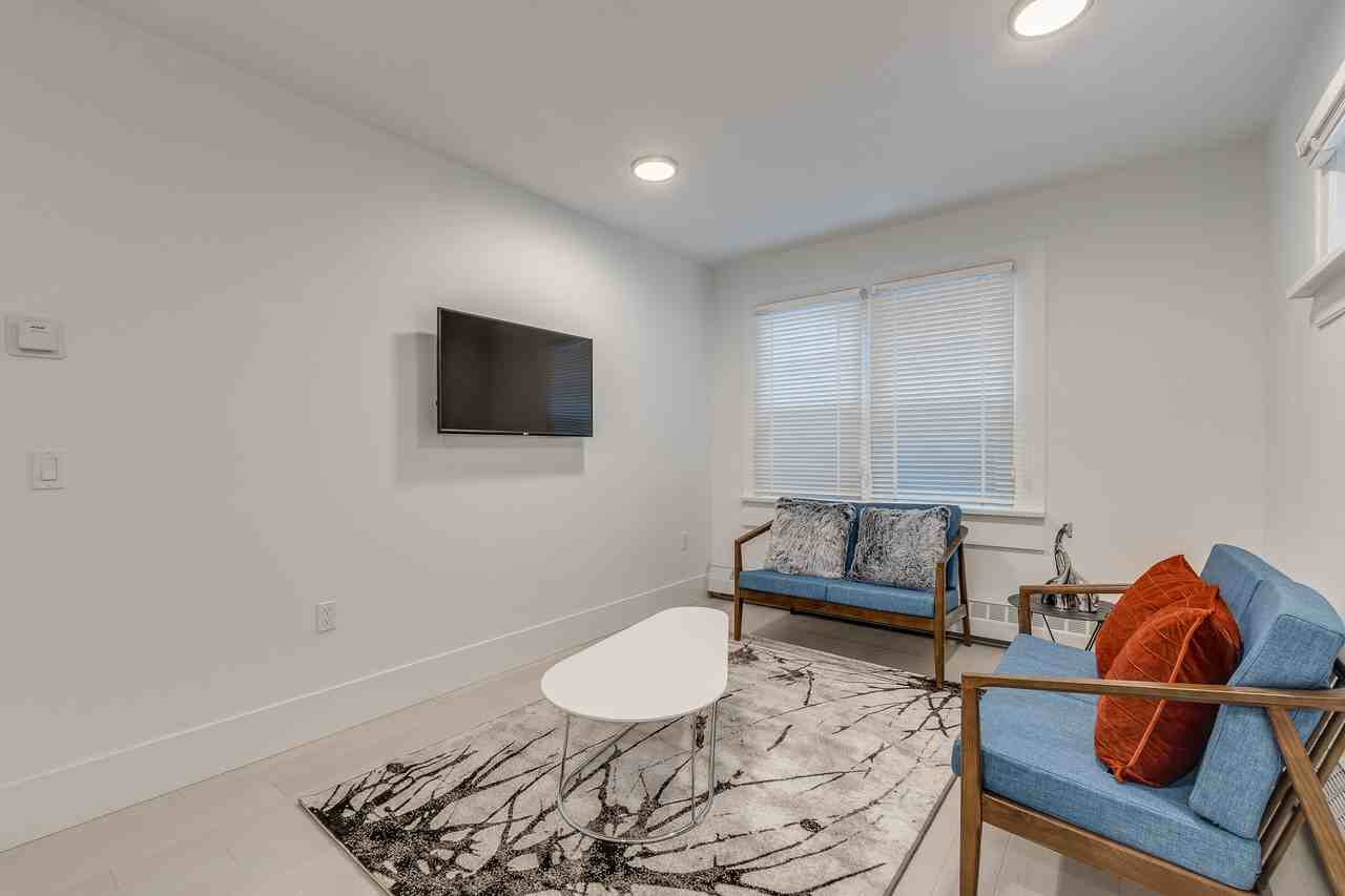 1425 Haro Street #104 - Photo 3 of 22