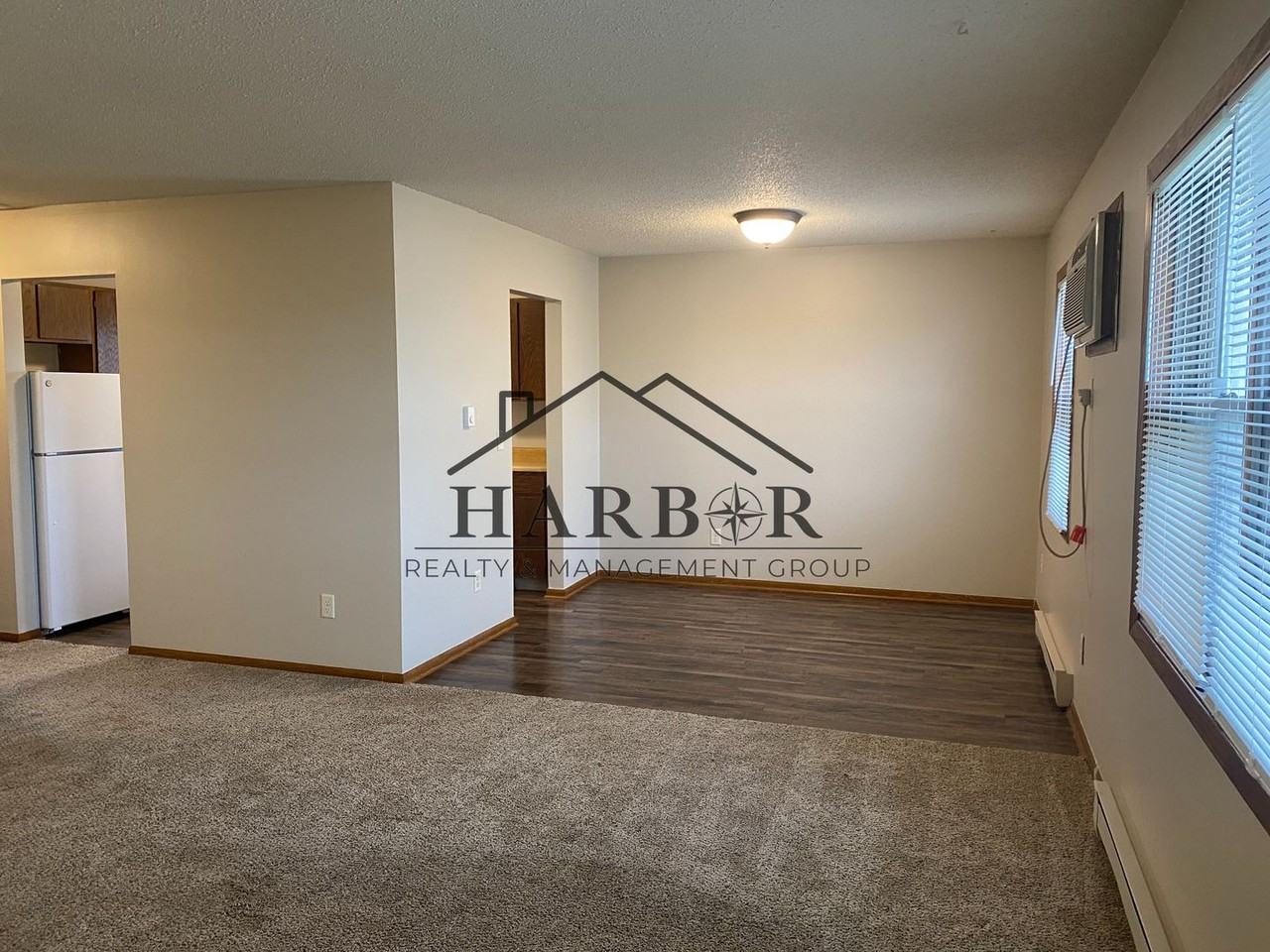 2426 30th Ave Nw - Photo 3 of 6