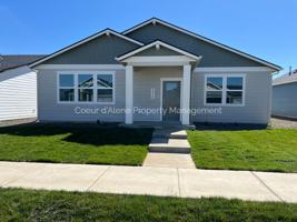 featured image of 5212 E Aquila Ave