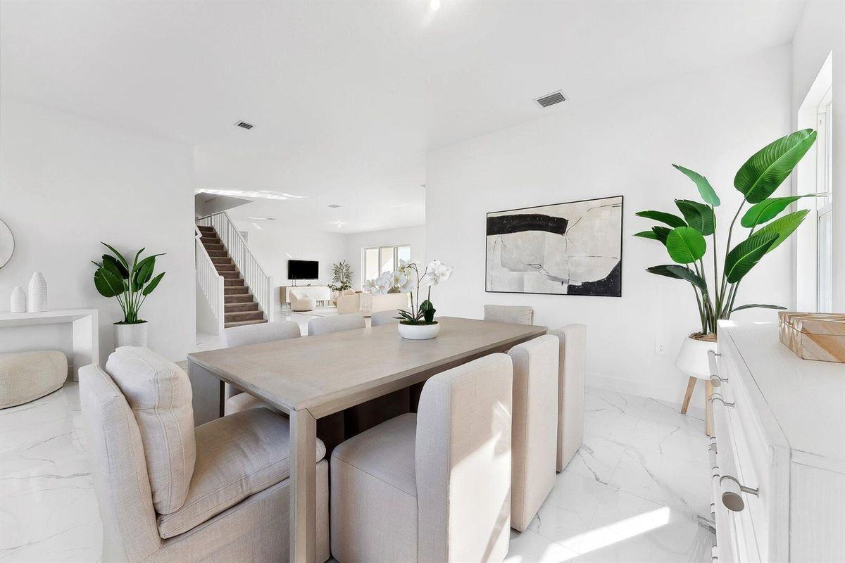 12240 Sw 44th Ct - Photo 3 of 28