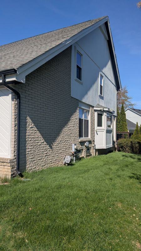 30384 Castleford Ct - Photo 6 of 46