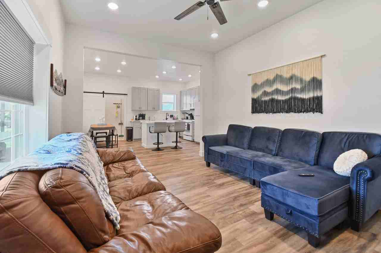 3210 N State Road 32 - Photo 3 of 22