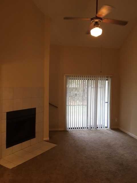 2726 Tyndall Dr - Photo 2 of 7