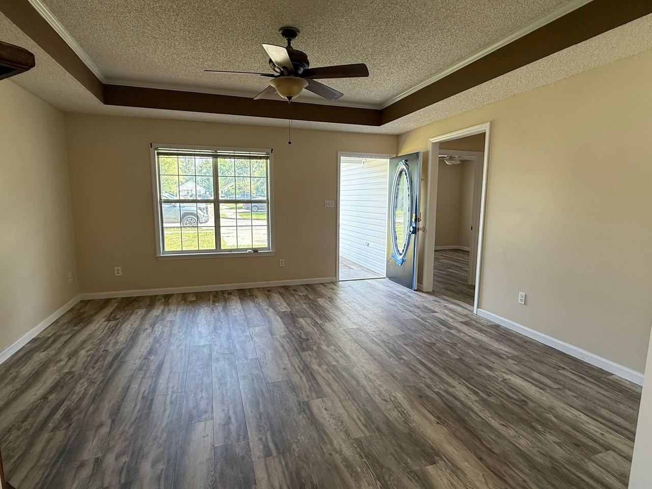 4071 Chadwyck Dr - Photo 5 of 11