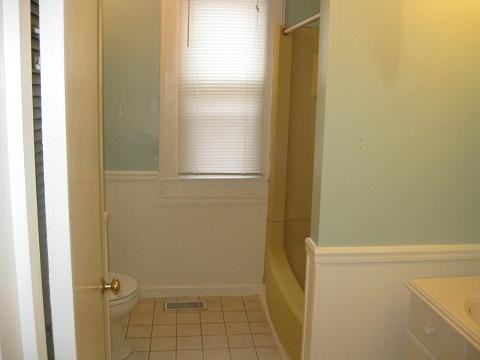 353 Oldham Ave #1 - Photo 5 of 8