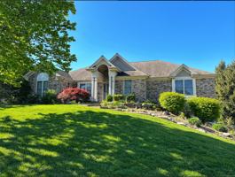 featured image of 1114 S Charlemagne Dr