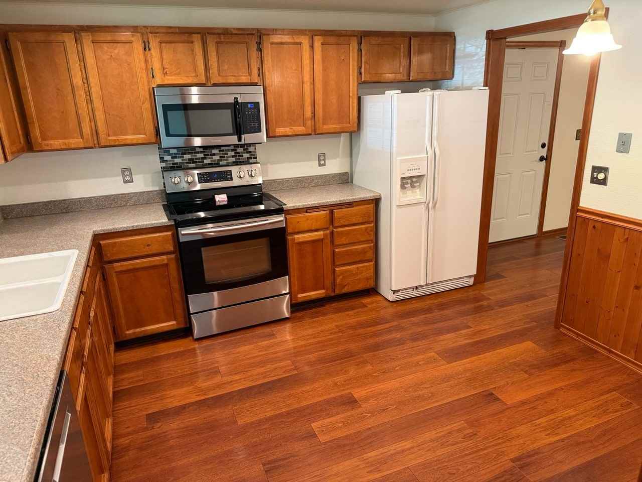 3213 Ne 132nd Ave - Photo 6 of 24