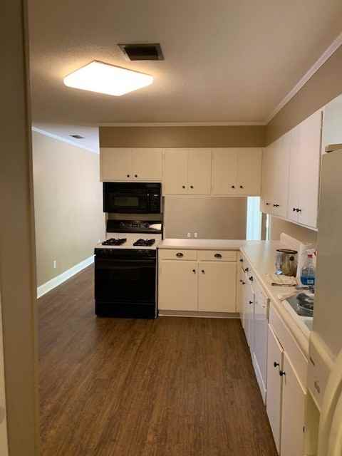 716 Northside Dr - Photo 2 of 13