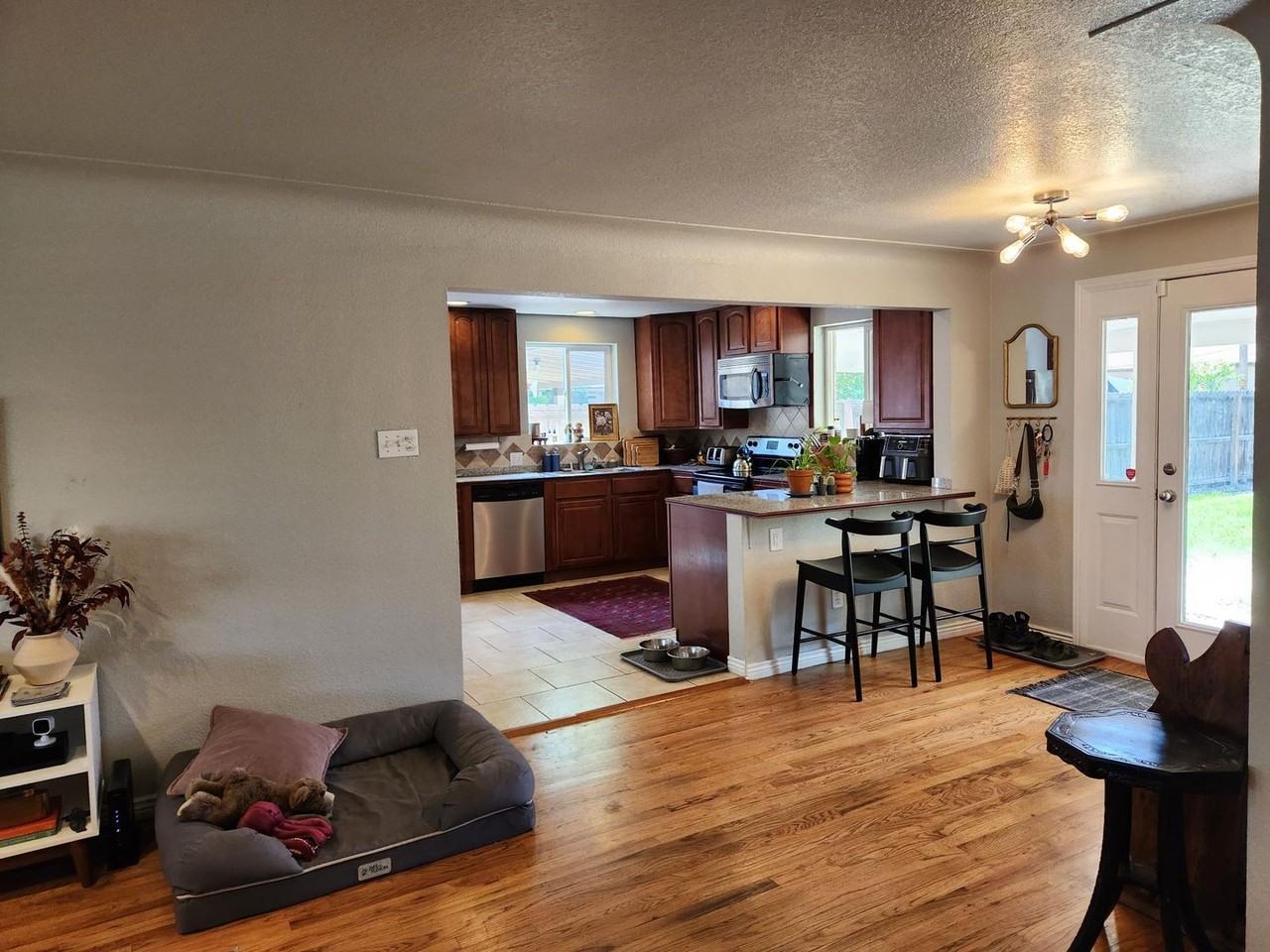 5520 E Thrill Pl - Photo 5 of 22