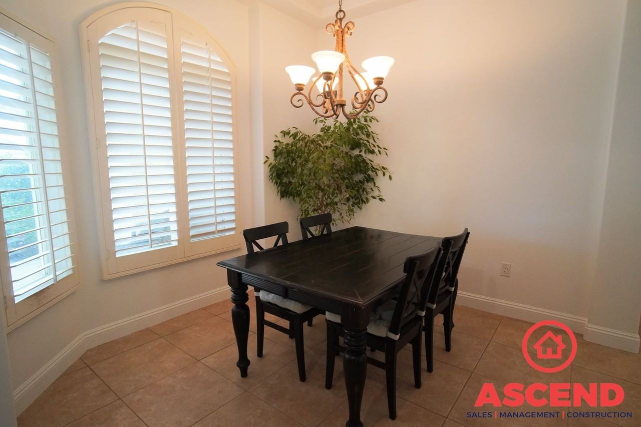 12510 Savonburg Dr - Photo 3 of 18