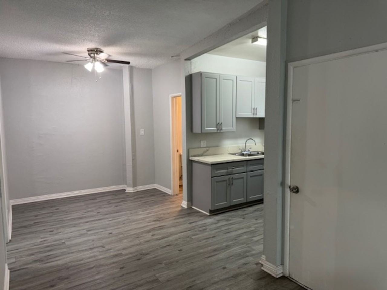 2024 Chestnut Ave - Photo 7 of 26