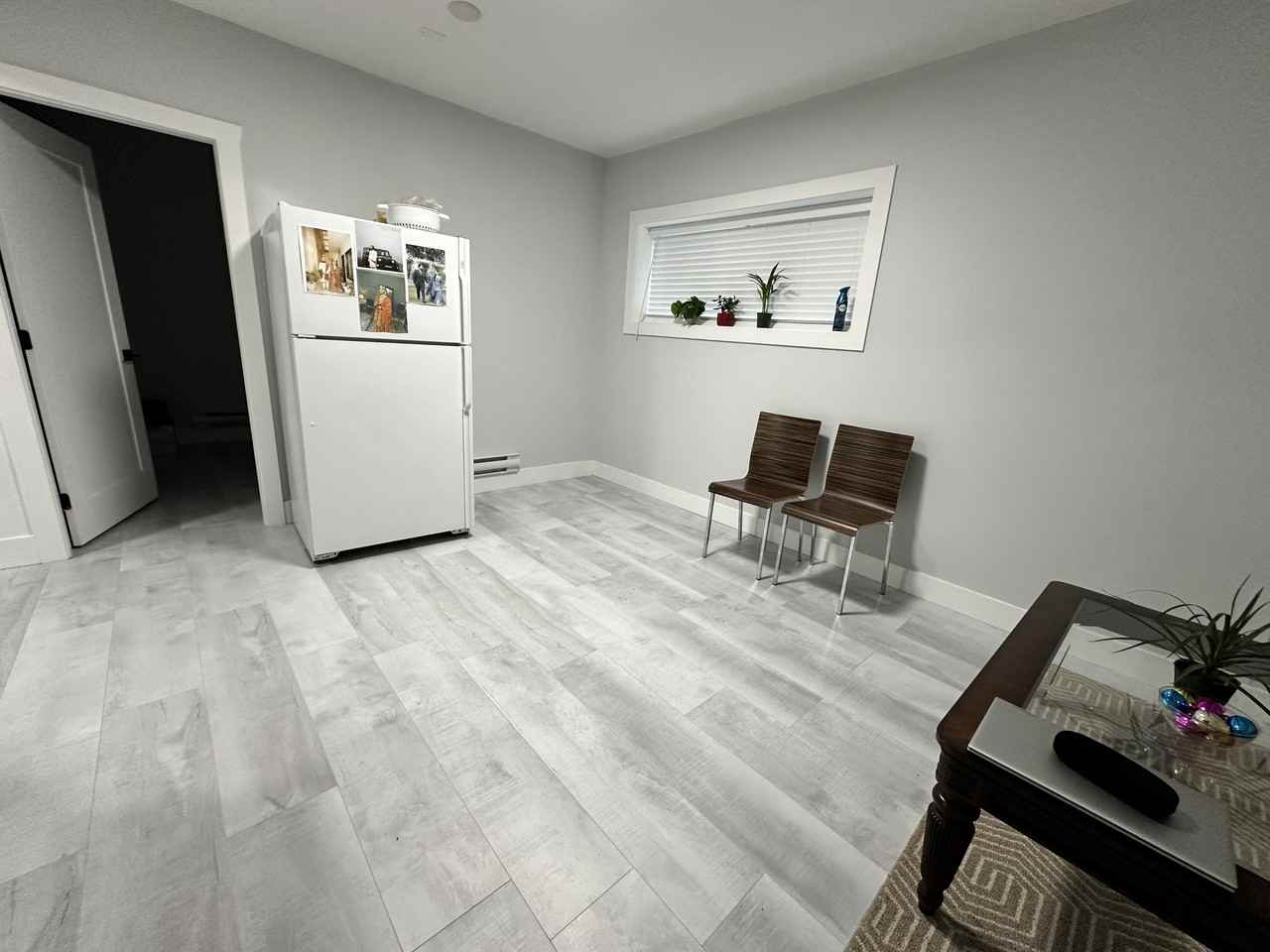 2047 Majestic Cres #BS2 - Photo 3 of 21