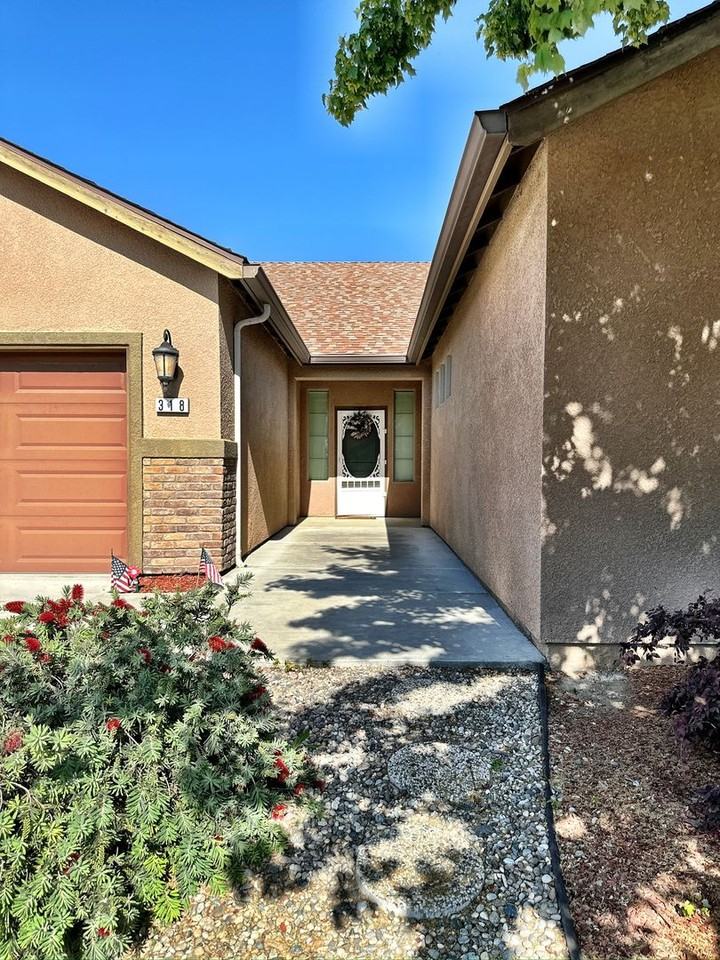318 S Wind Ct - Photo 3 of 29
