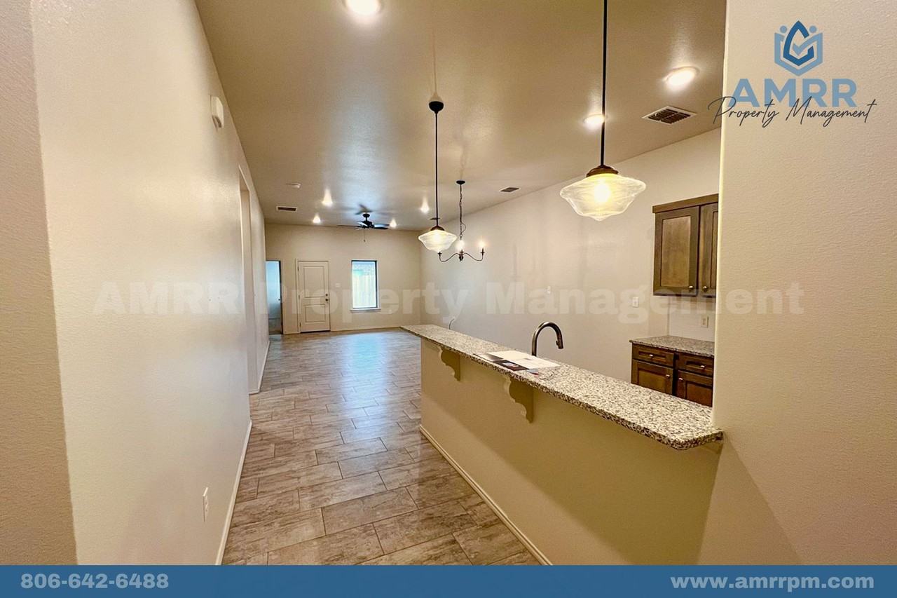 1248 N 7th St - Photo 3 of 24