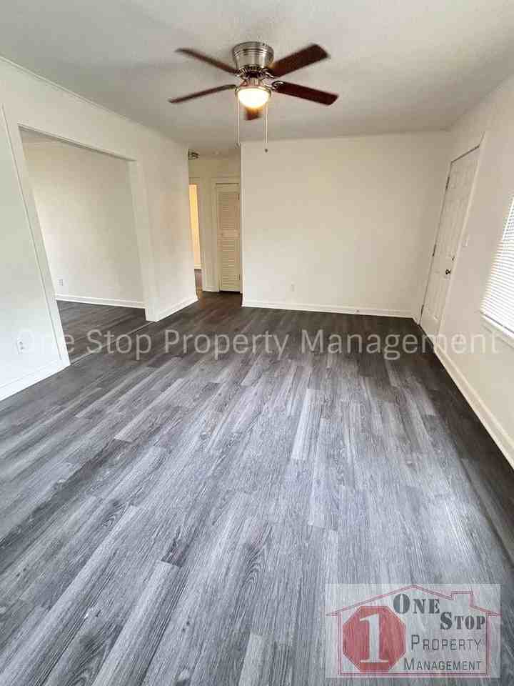 8001 Brooklyn Ave - Photo 3 of 14