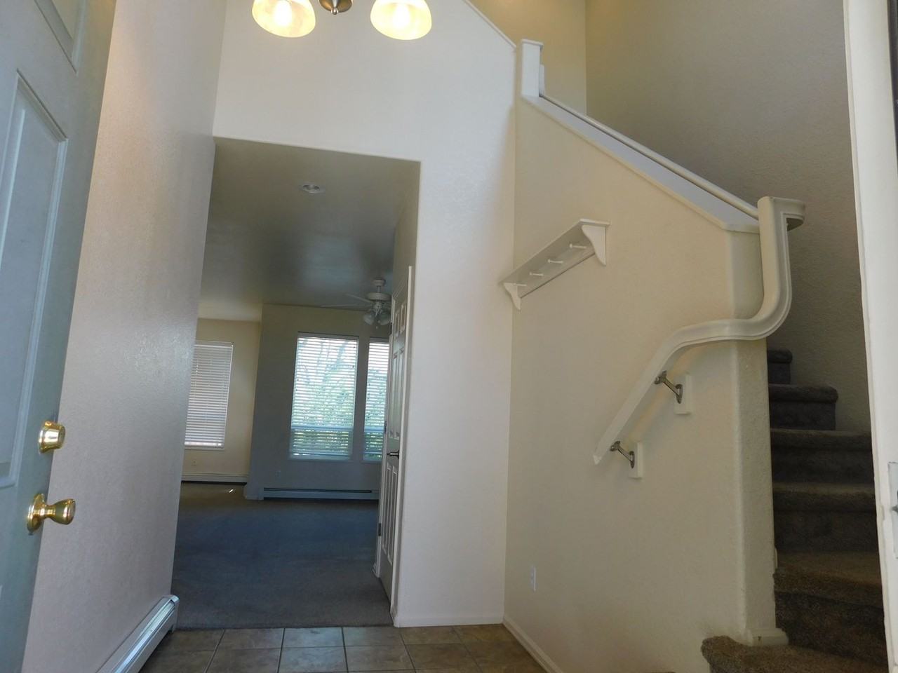 148 Drumlin Cir - Photo 2 of 20