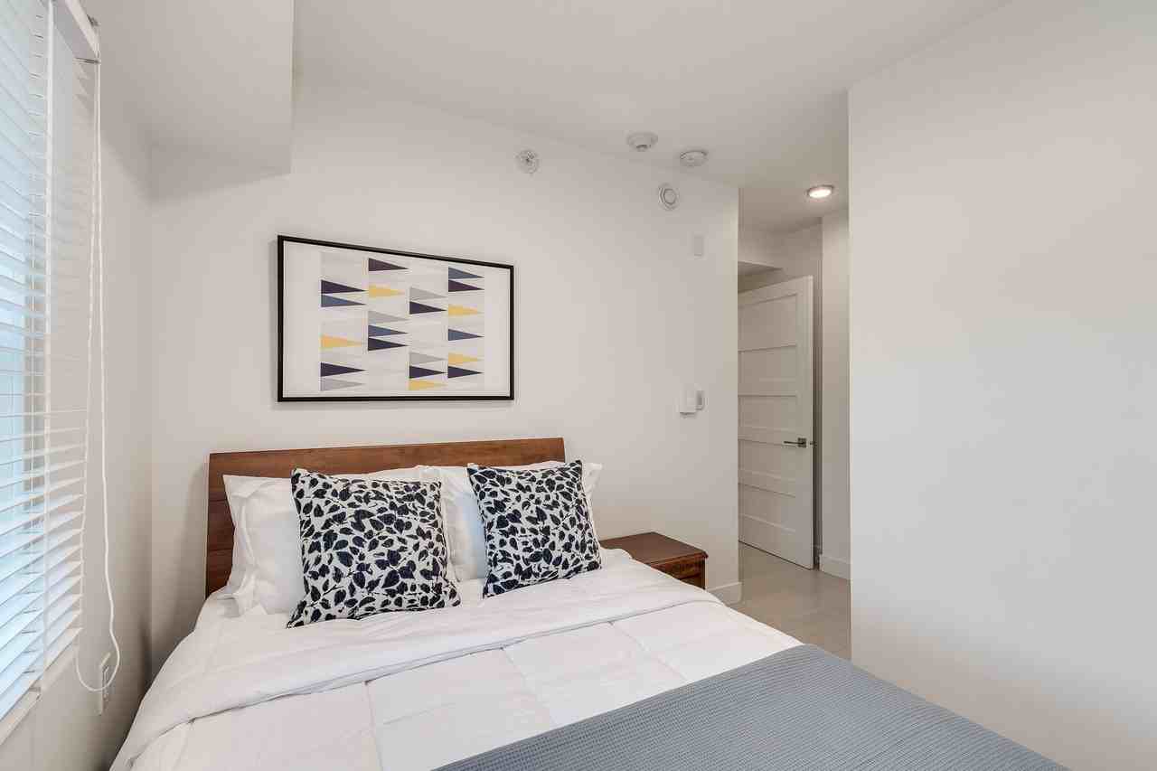 1431 Haro Street - Photo 20