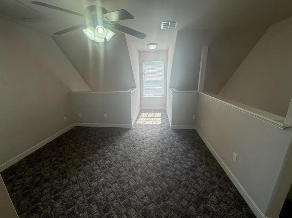 310 York St - Photo 5 of 13