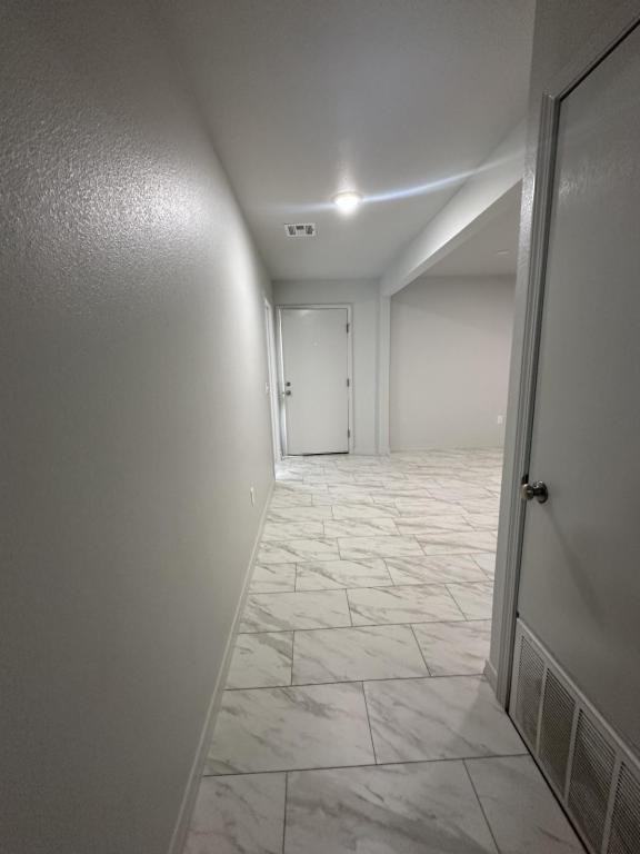 1619 N Vinita Ave - Photo 3 of 5