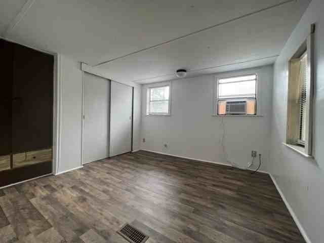 202 Harmons Way - Photo 3 of 15
