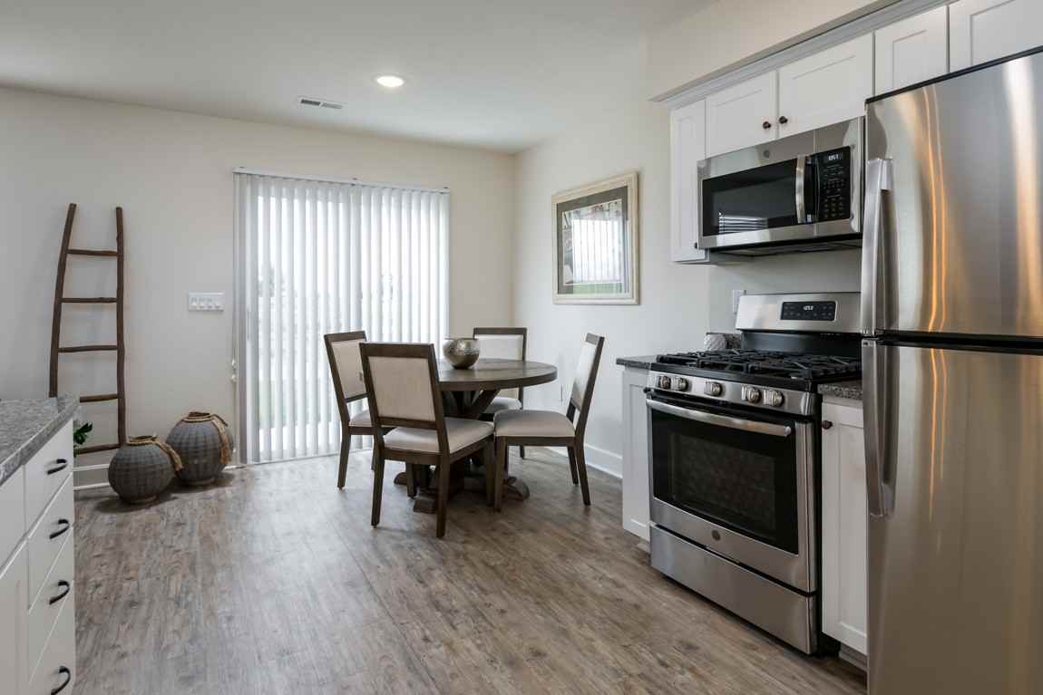 19527 Mulberry Ln - Photo 7 of 15