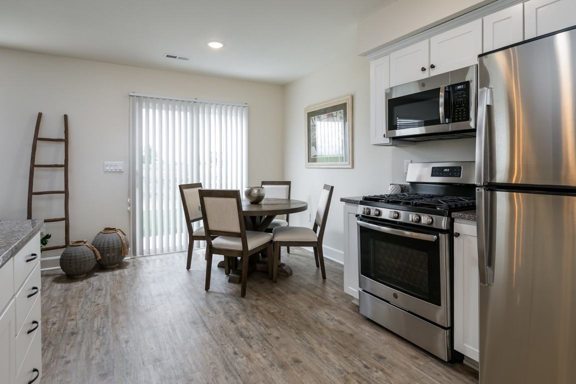 19417 Mulberry Ln #6D - Photo 4 of 15
