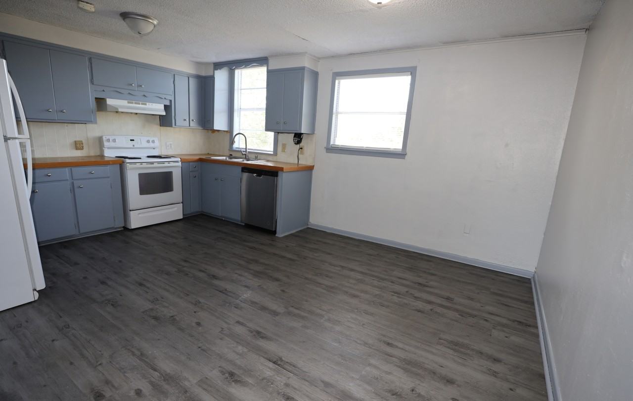 8408 Shaw Rd - Photo 7 of 17