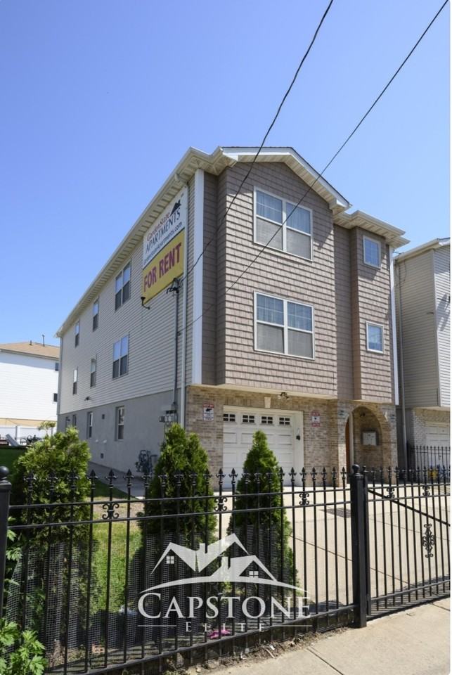 255-257 New Jersey Railroad Ave #2 - Photo 6 of 14