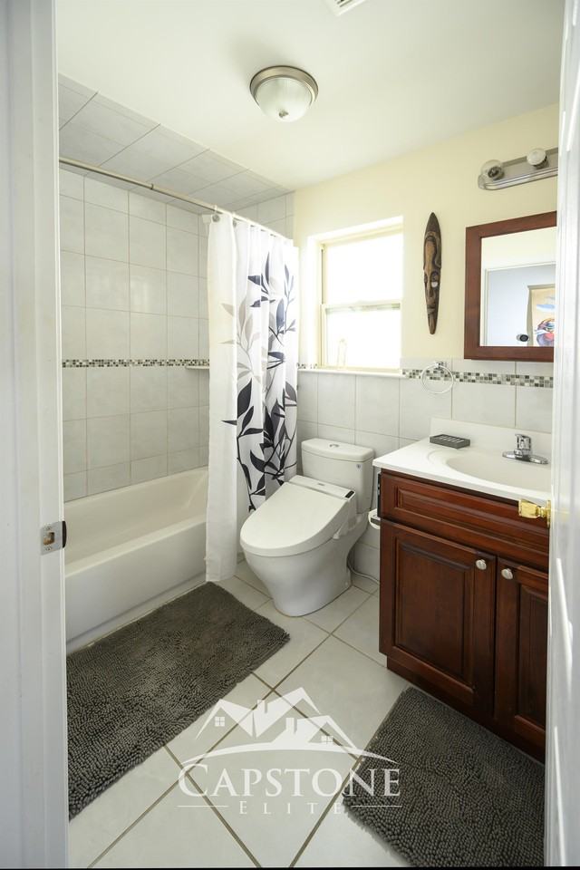 255-257 New Jersey Railroad Ave #2 - Photo 3 of 14