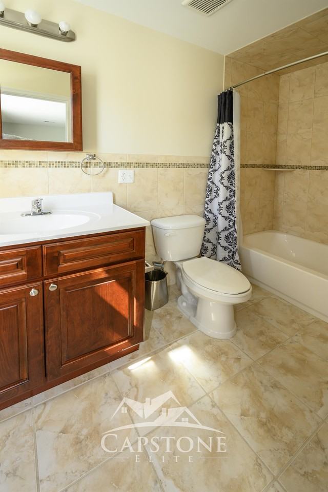 255-257 New Jersey Railroad Ave #2 - Photo 5 of 14