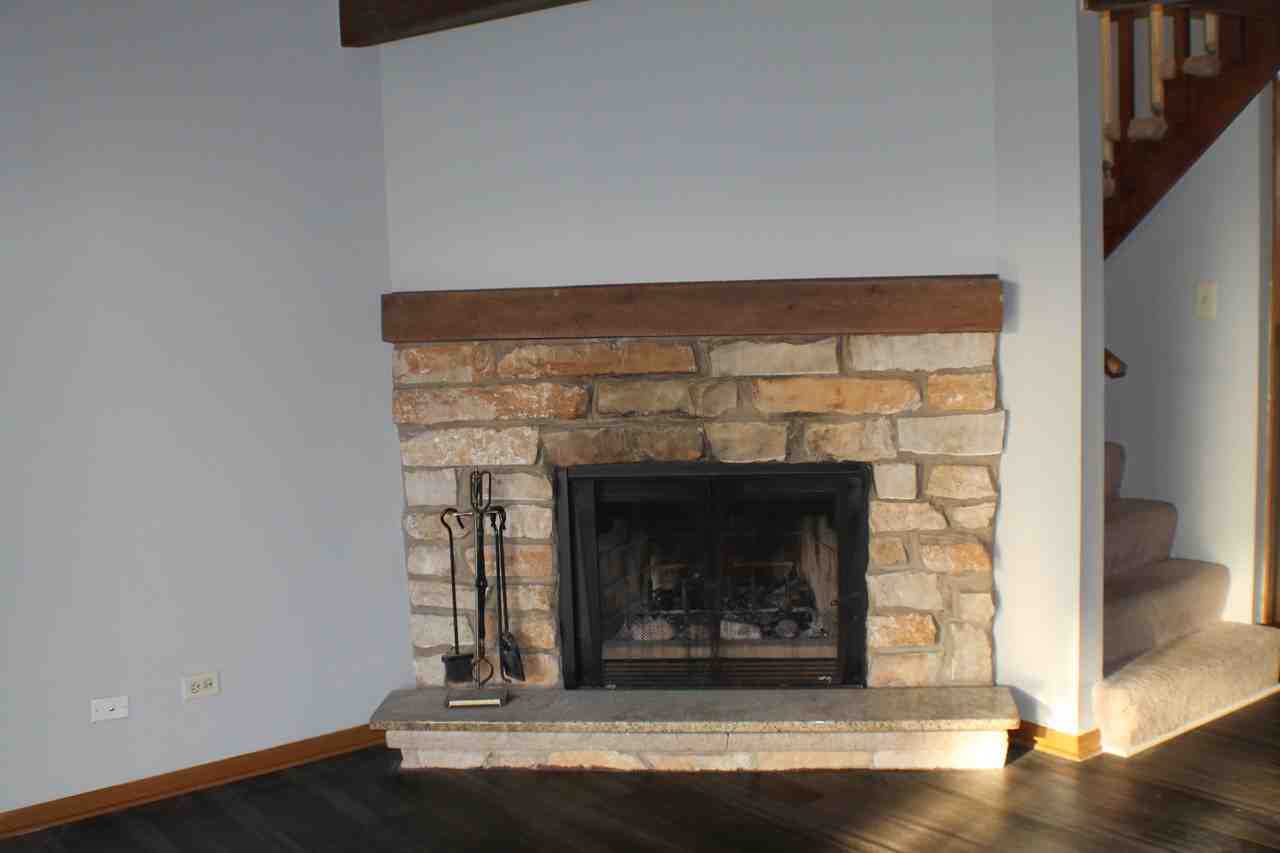 422 Meadow Green Ln #1 - Photo 6 of 9