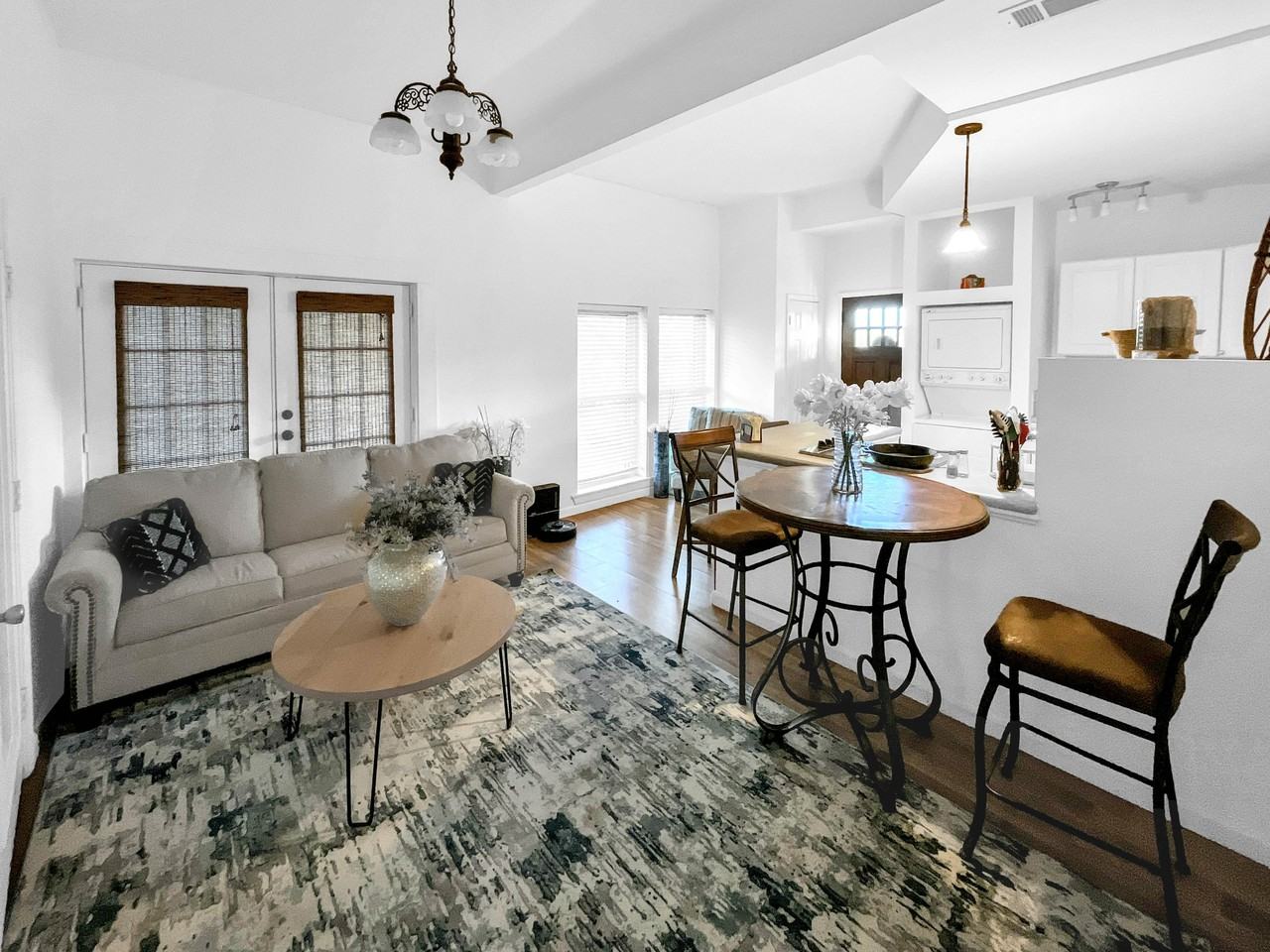 2117 Greta Ln #2 - Photo 3 of 30