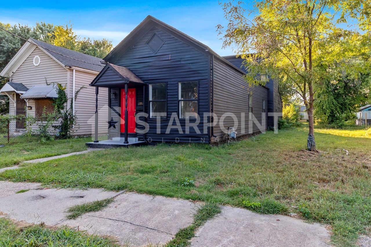 320 N 27th St - Photo 3 of 11