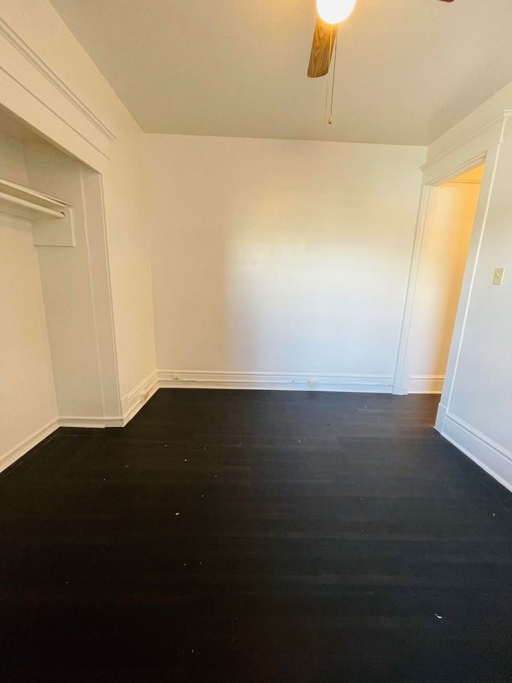 Arkona Apartments - Photo 5 of 9