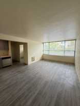 430 E Howell St #305 - Photo 1 of 1