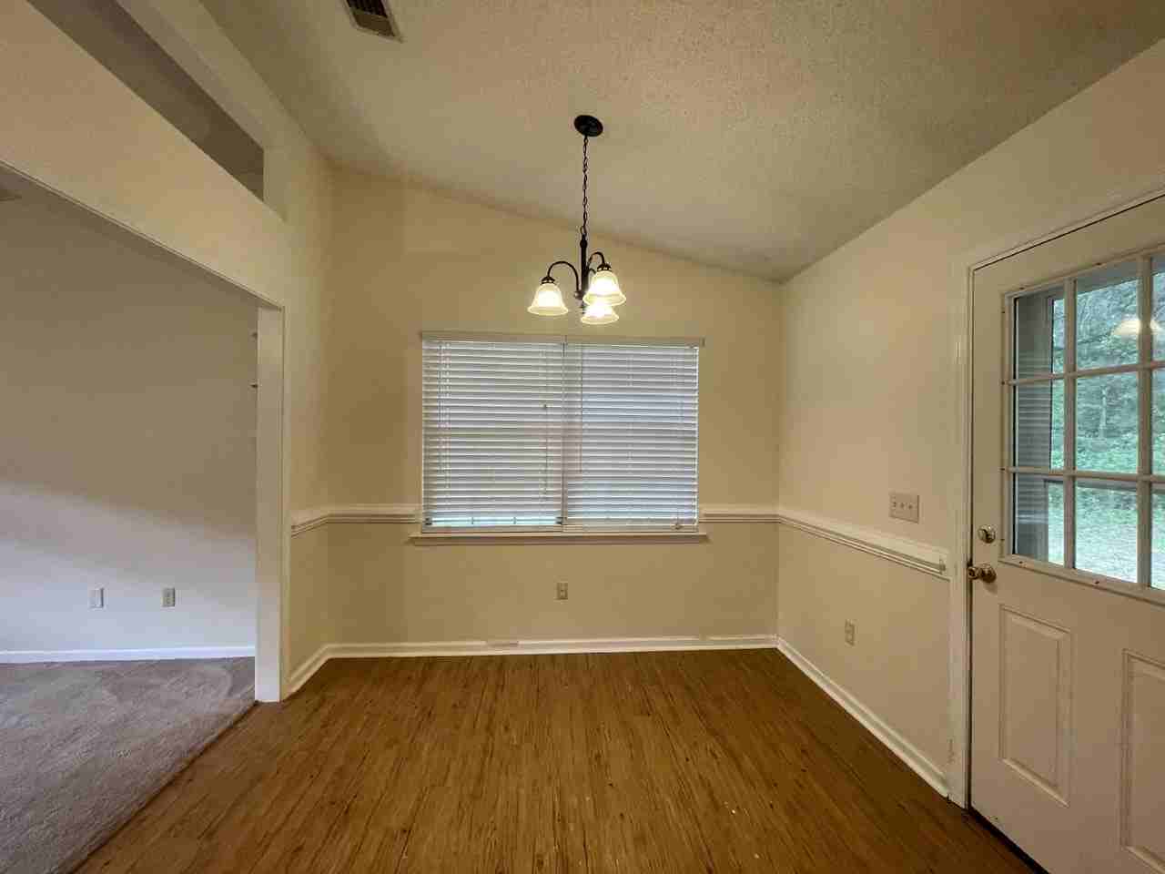 132 Bass Rd - Photo 5 of 13