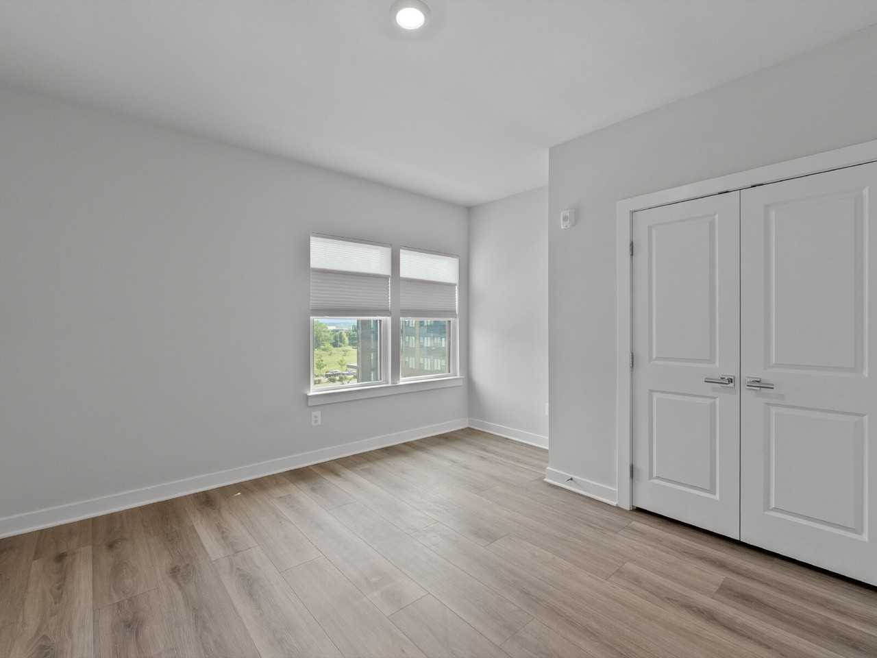 12865 Mosaic Park Way #V - Photo 3 of 31