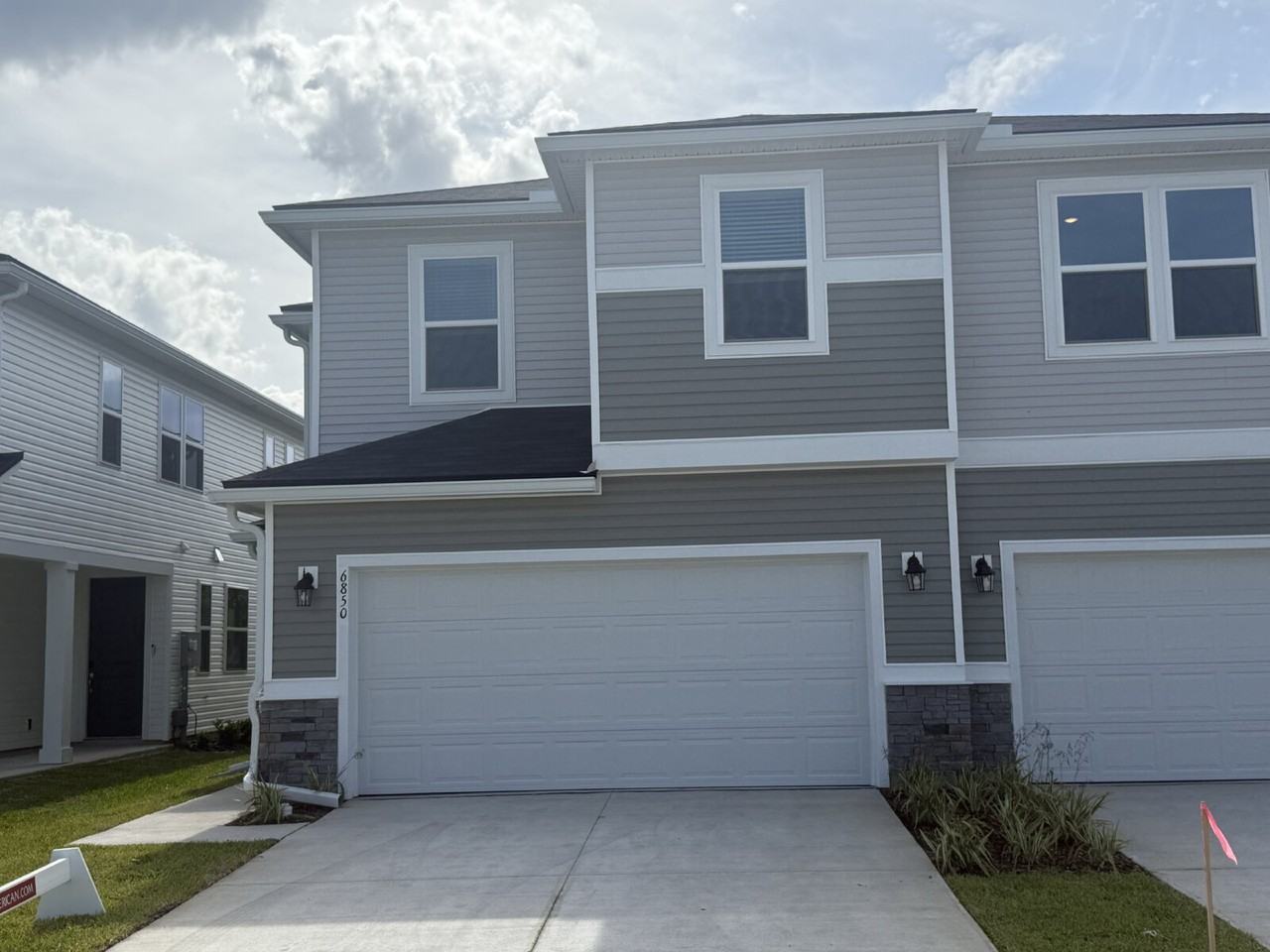 6850 Rhapsody Rd - Photo 3 of 28