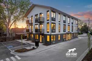 featured image of 2219 W Kootenai St
